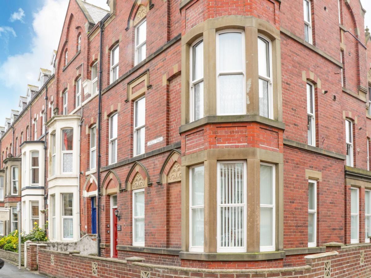 St Hilda'S Corner House Whitby Exterior foto
